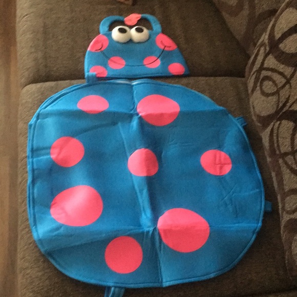 Ladybug outfit - Picture 2 of 2